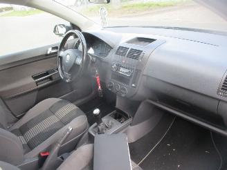 Volkswagen Polo 1.2 TRENDLINE 5 DEURS AIRCO picture 12