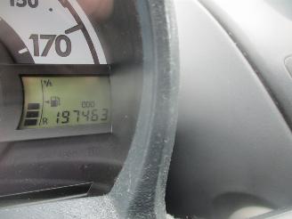 Peugeot 107 1.0-12v URBAN MOVE picture 14
