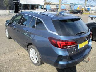 Opel Astra 1.6 CDTI INNOVATION CLIMA NAVI picture 6