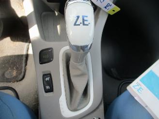 Renault Zoé 2X ZEN QUICKCHARGE 22 KWH 2X WIT BLAUW picture 12