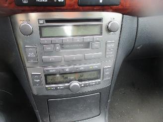 Toyota Avensis 2.0 VVTI EXECUTIVE CLIMA LEDER SEDAN picture 14