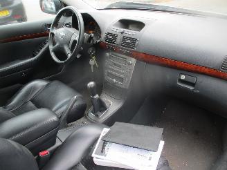 Toyota Avensis 2.0 VVTI EXECUTIVE CLIMA LEDER SEDAN picture 9