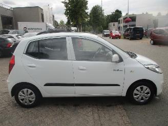 Hyundai I-10 1.0  I-DRIVE COOL picture 8