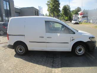 Volkswagen Caddy 2.0 TDI BMT BUSINESS AIRCO picture 6