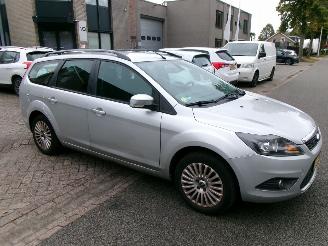 Ford Focus 1.8 TITANIUM  FLEXI FUEL picture 4