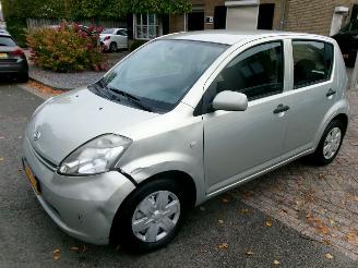 Daihatsu Sirion SIRION 2  1.3-16V COMFORT AUTOMAAT AIRCO picture 4