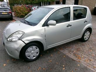 krockskadad bil auto Daihatsu Sirion SIRION 2  1.3-16V COMFORT AUTOMAAT AIRCO 2007/7
