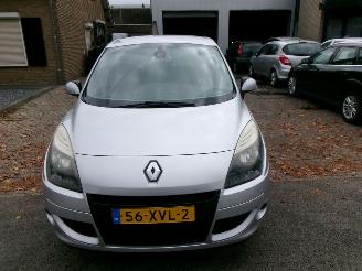 Renault Scenic 1.4 TCE BOSE CLIMA NAVI GEEN SCHADE picture 3