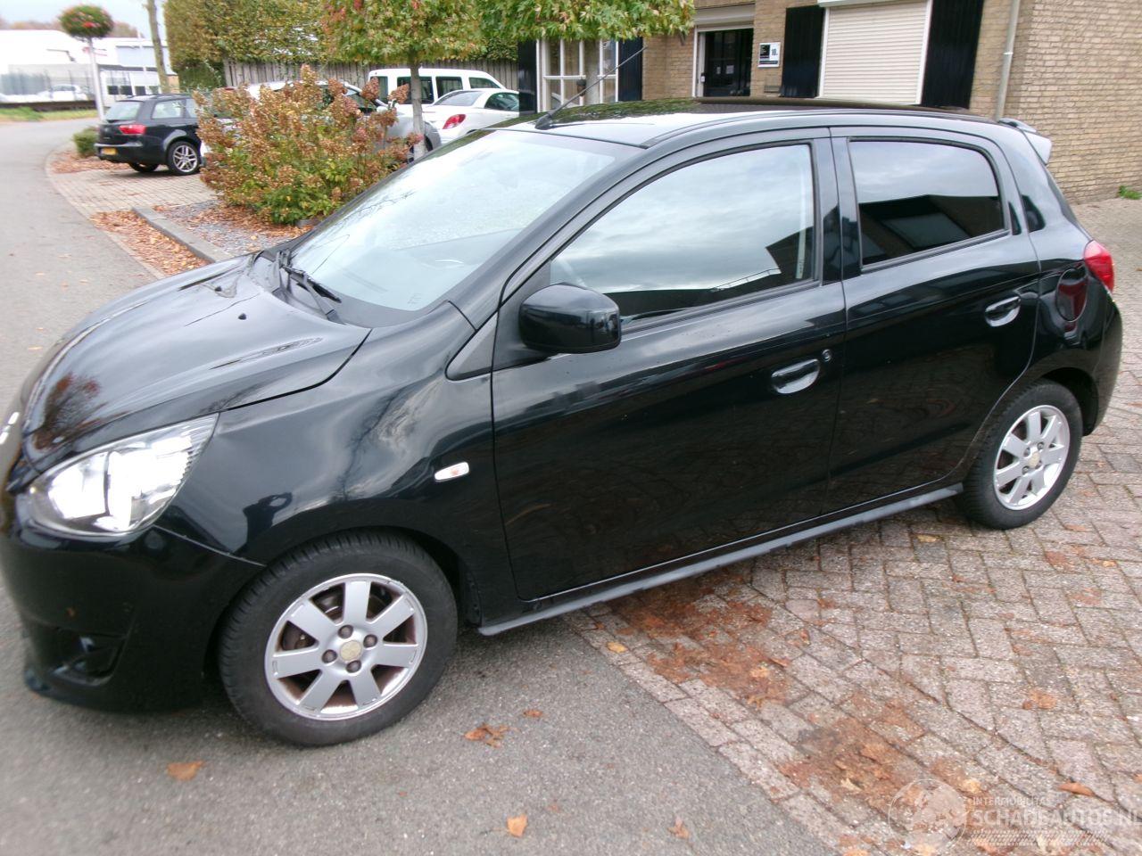 Mitsubishi Space-star 1.0 INTENSE CLIMA