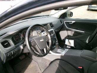 Volvo V-60 1.6 T3 KINETIC 112.656 KM CLIMA NAVI AUT picture 14