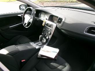 Volvo V-60 1.6 T3 KINETIC 112.656 KM CLIMA NAVI AUT picture 12