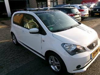 Seat Mii 1.0 CHILL OUT AIRCO NAVI 5 DEURS picture 4