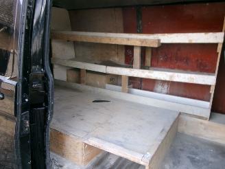 Volkswagen Transporter 2.0 TDI L 2 H 1 AUTOMAAT BUDGETLINE AIRCO picture 11