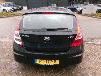 Hyundai I-30 1.4 I DYNAMIC picture 7