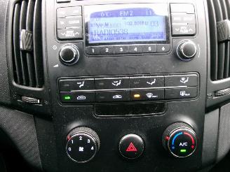 Hyundai I-30 1.4 I DYNAMIC picture 14