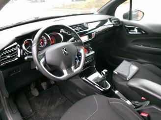 Citroën DS3 1.6 e-HDI SO CHIC CLIMA picture 14