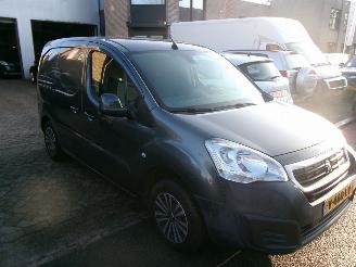  Peugeot Partner 120 1.6 HDI 75 PREMIUM PACK AIRCO NAVI 2018/2