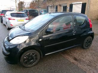  Peugeot 107 1.0-12V XR AIRCO 2007/7
