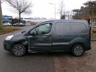 Peugeot Partner 1.6 HDI 75 PREMIUM PACK AIRCO NAVI picture 6