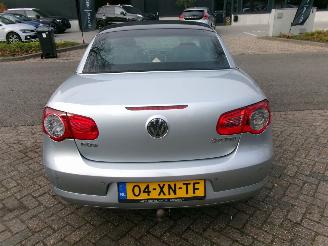 Volkswagen Eos 2.0-16V FSI picture 7