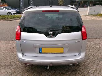 Peugeot 5008 2.0 HDiF EXECUTIVE 7 PERSOONS CLIM NAVI PANO picture 6