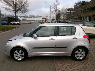 Suzuki Swift 1.3 BANDIT CLIMA 5 DEURS picture 2