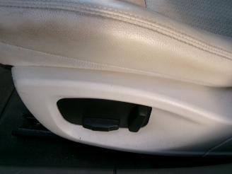 Jaguar XF 2.0 D R-SPORT AWD picture 17