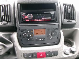 Peugeot Boxer 330 2.2 HDI PROFIT INVALIDE VERVOER picture 21