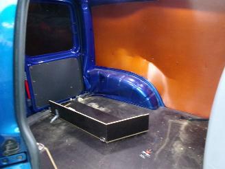 Volkswagen Caddy 1.6 TDI picture 9