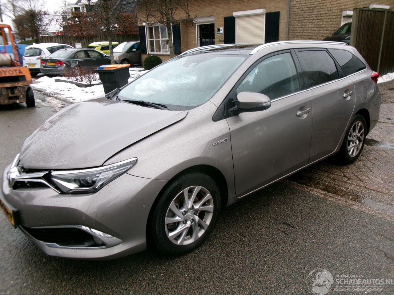 Toyota Auris Touring Sports 1.8 HYBRID LEASE PRO