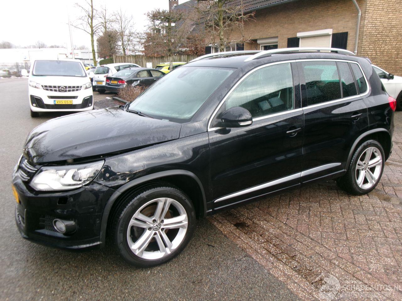 Volkswagen Tiguan 1.4 TSI SPORT &STYLE R-LINE EDITION
