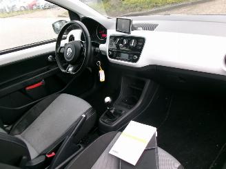 Volkswagen Up! 1.0 HIGH UP WHITE AIRCO NAVI picture 12