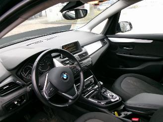 BMW 2-serie 218 LUXURY ACTIVE TOURER picture 14