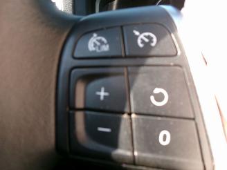 Volvo V-40 1.5 T2 EDITION+CLIMA NAVI AUTOMAAT picture 19