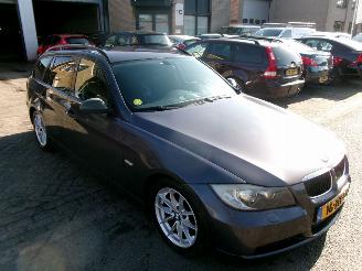 BMW 3-serie 318 I BUSINESS LINE CLIMA NAVI picture 4