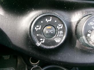 Toyota Yaris 1.3 VVT-I NOW AIRCO picture 18