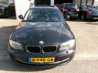 BMW 1-serie 116 I HIGH EXECUTIVE CLIMA NAVI picture 3