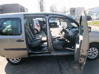 Renault Kangoo FAMILY 1.6-16V E3XPRESSION AUTOMAAT picture 13
