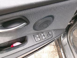 BMW 3-serie 318 I BUSINESS LINE CLIMA NAVI SEDAN picture 12