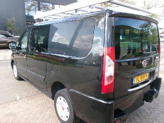 Fiat Scudo 2.0 MULTIJET INVALIDE VERVOER GEEN SCHADE 5 PERSOONS picture 8