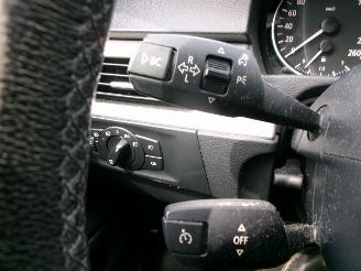 BMW 3-serie 318I HIGH EXECUTIVE AUTOMAAT GEEN SCHADE picture 17