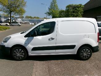 Citroën Berlingo 1.6 I CLUB BENZINE picture 2