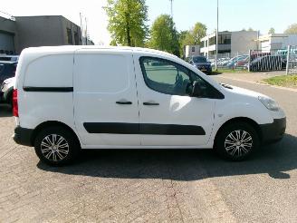 Citroën Berlingo 1.6 I CLUB BENZINE picture 5