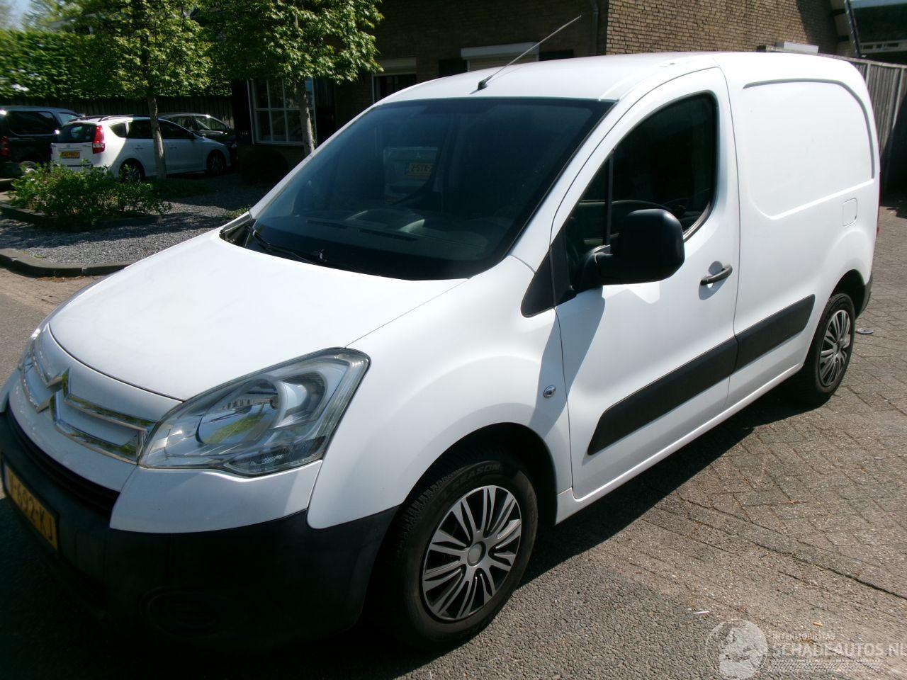 Citroën Berlingo 1.6 I CLUB BENZINE