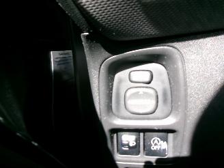 Peugeot 108 1.0e-VTI ACTIVE AIRCO picture 18
