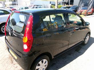 Daihatsu Cuore 1.0 CLEVER picture 7