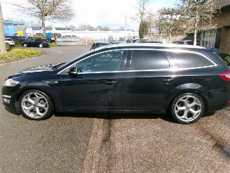 Ford Mondeo 1.6 I PLATINUM CLIMA NAVI GEEN SCHADE picture 2