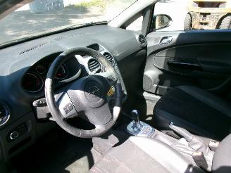 Opel Corsa 1.2 16V COSMO AUTOMAAT picture 15