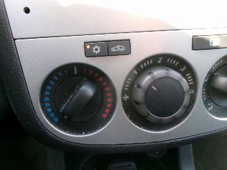 Opel Corsa 1.2 16V COSMO AUTOMAAT picture 17