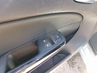 Opel Corsa 1.2 16V COSMO AUTOMAAT picture 14